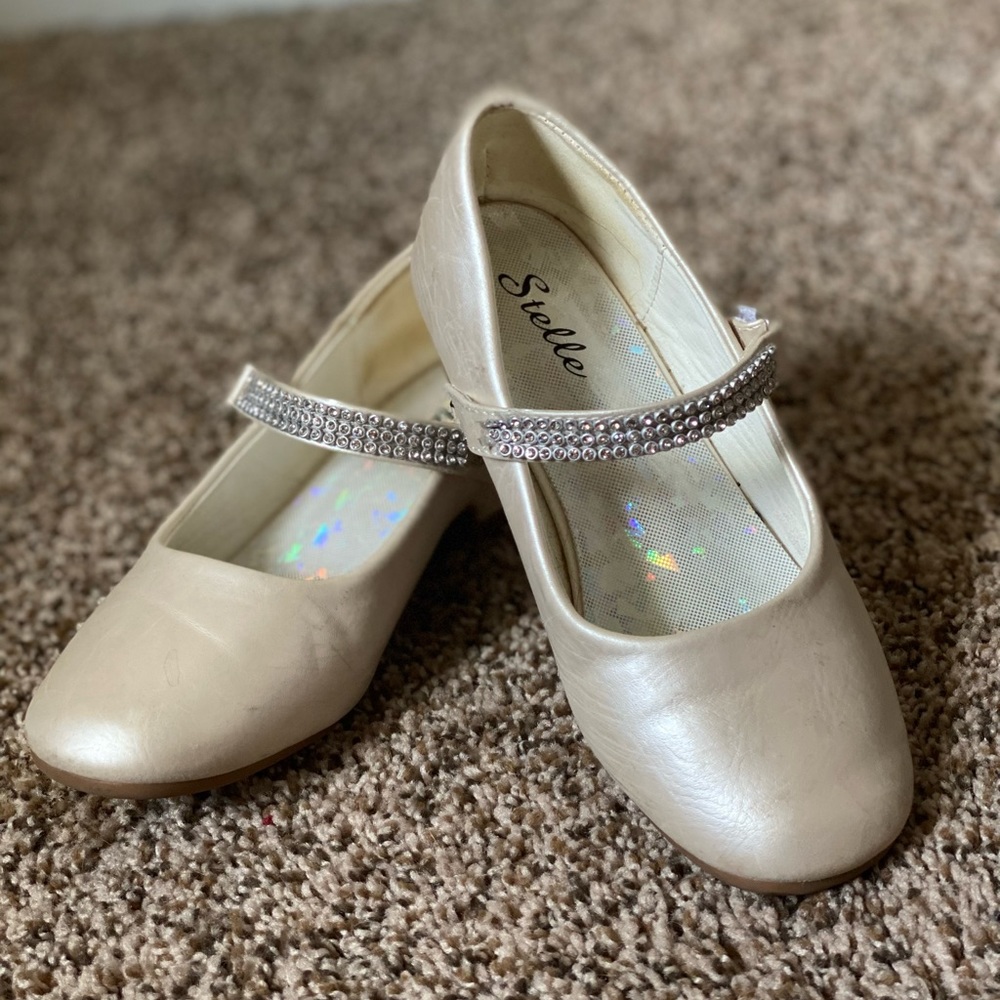 Pearl w/ Rhinestones Dress Flats